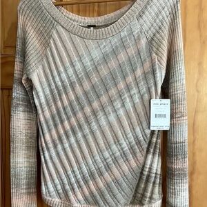 NWT Free People L/S Sweater, medium